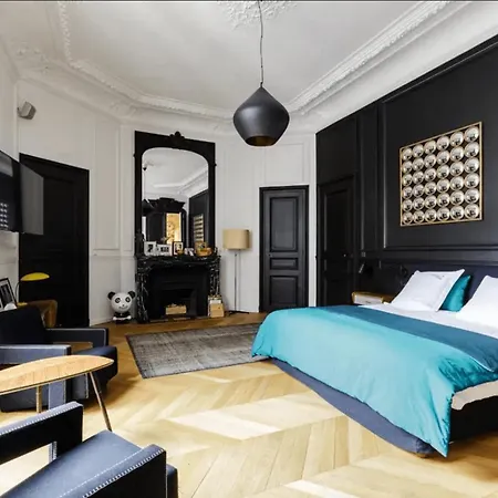 Aparthotel Champs-elysees & George V *